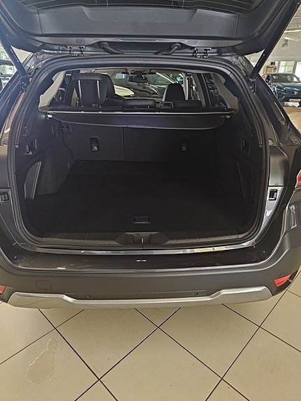 Subaru Outback 9 of 9