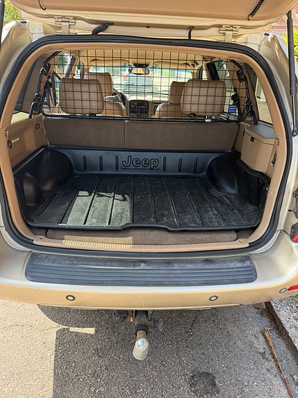 Jeep Grand Cherokee 6 of 9