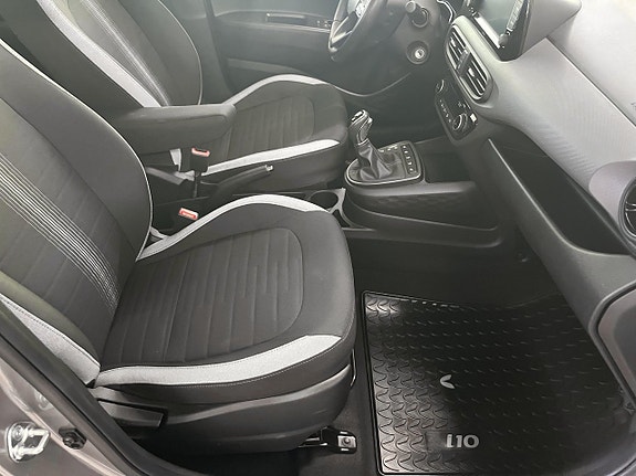 Hyundai i10 14 of 14