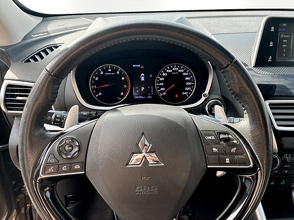 Mitsubishi Eclipse Cross 7 of 15