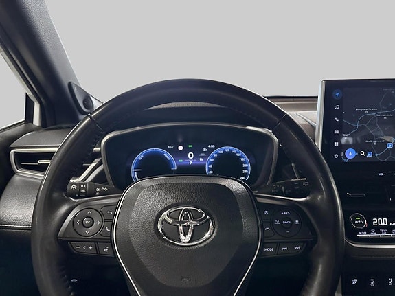 Toyota Corolla Cross 15 of 19