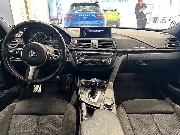 BMW 320 14 of 23