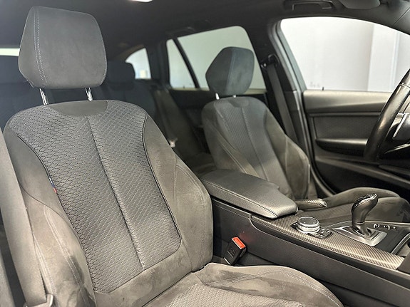 BMW 320 12 of 23
