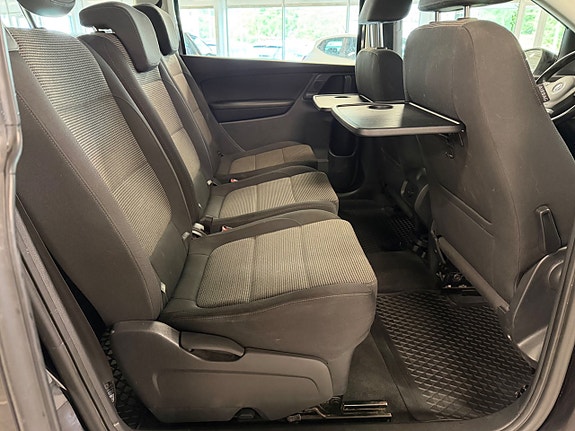 Volkswagen Sharan 8 of 18