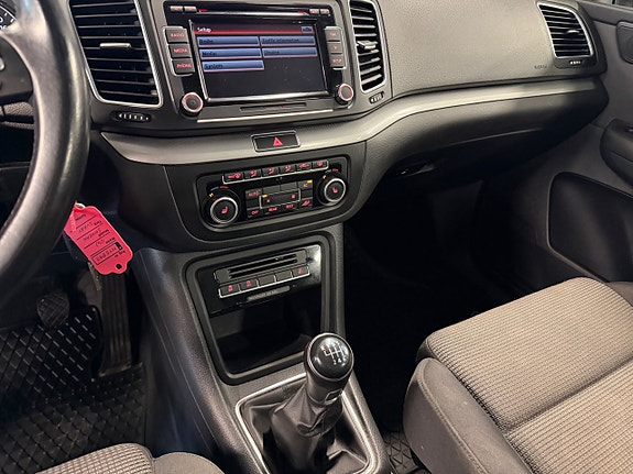 Volkswagen Sharan 14 of 18
