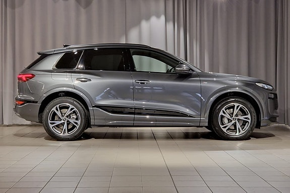 Audi Q6 e-tron 3 of 18
