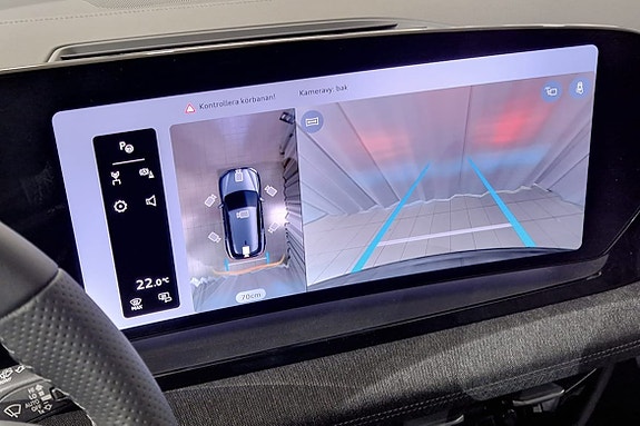 Audi Q6 e-tron 15 of 18