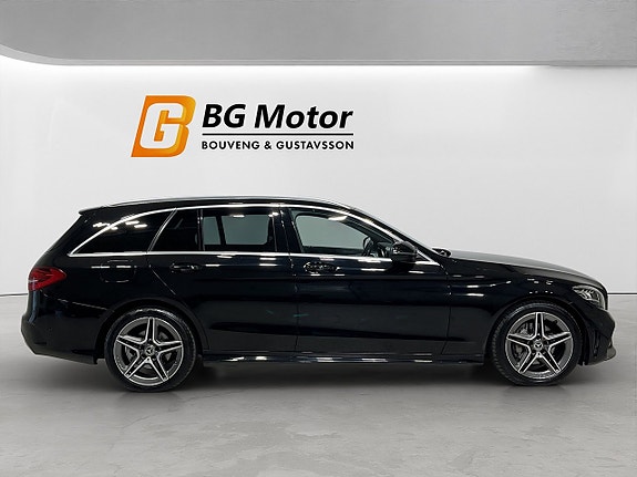 Mercedes-Benz C200 3 of 21