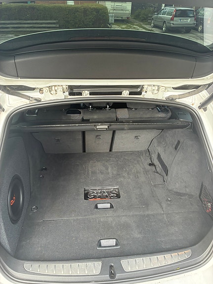 BMW 320d 6 of 6