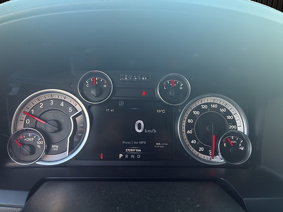 Dodge RAM 17 of 19