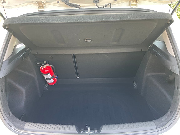 Kia Ceed 8 of 8