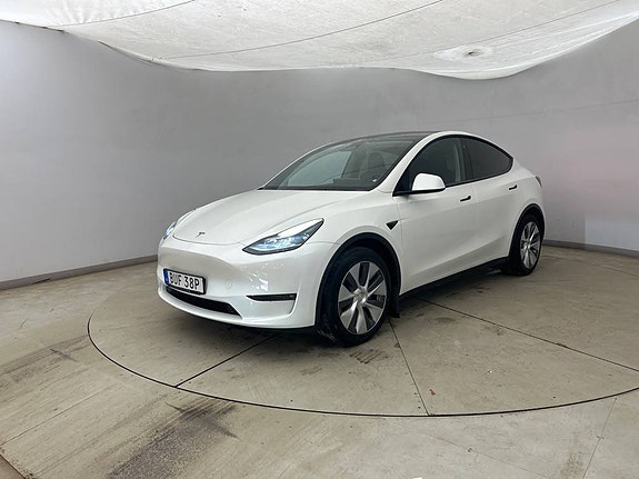 Tesla Model Y 2 of 5