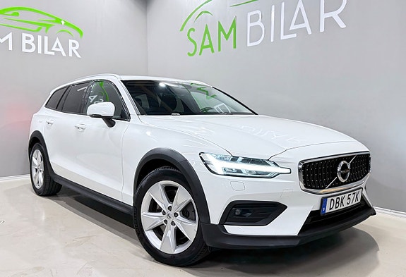 Volvo V60 Cross Country 4 of 20