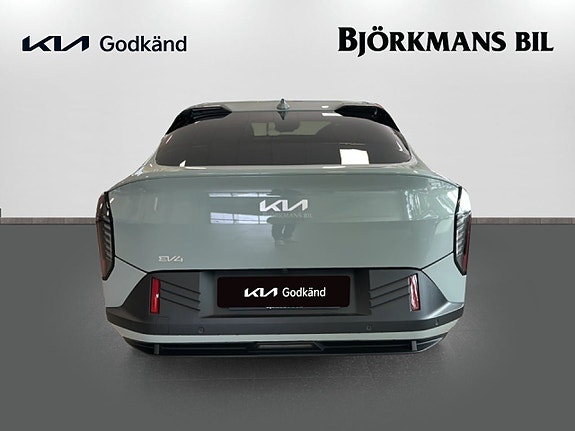 Kia EV4 5 of 22