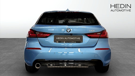 BMW 118i 7 of 17