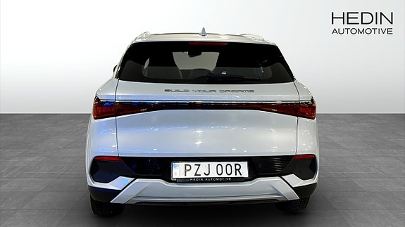 BYD Atto 3 7 of 9