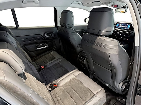 Citroen C5 Aircross 14 of 17