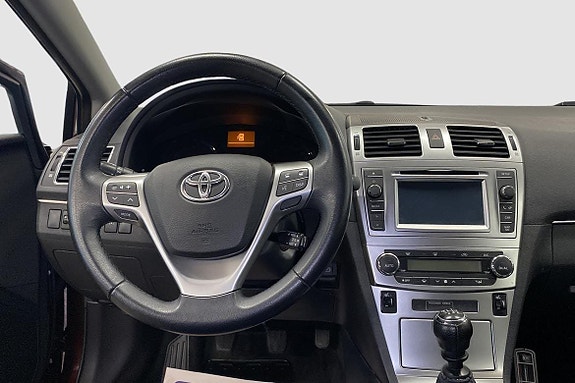 Toyota Avensis 11 of 11
