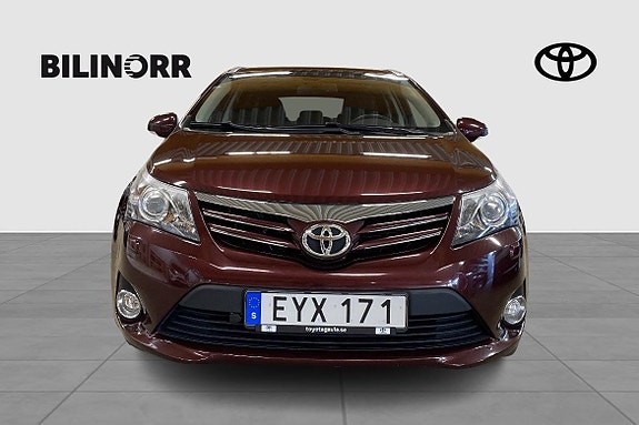 Toyota Avensis 7 of 11