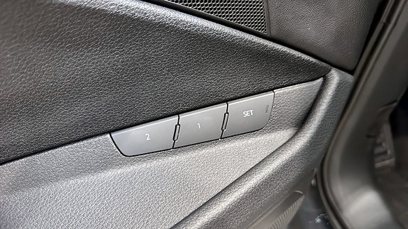 Audi Q8 e-tron 15 of 20