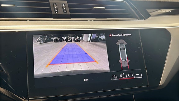 Audi Q8 e-tron 20 of 20