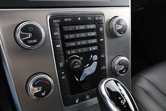 Volvo S60 25 of 30