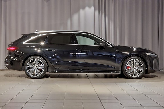 Audi A5 3 of 17