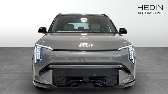 Kia EV3 2 of 19