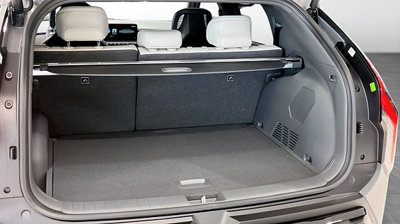 Kia EV3 12 of 19