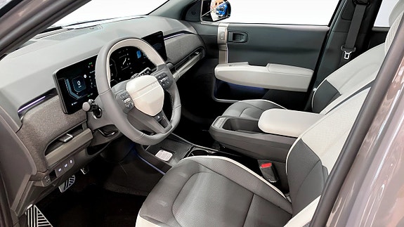 Kia EV3 8 of 19