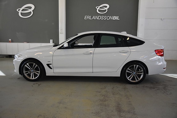 BMW 320d 5 of 17