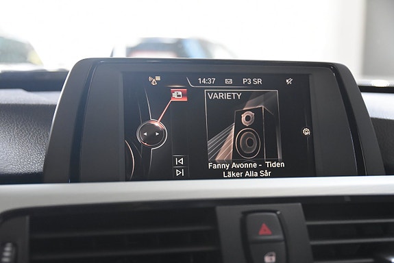 BMW 320d 11 of 17