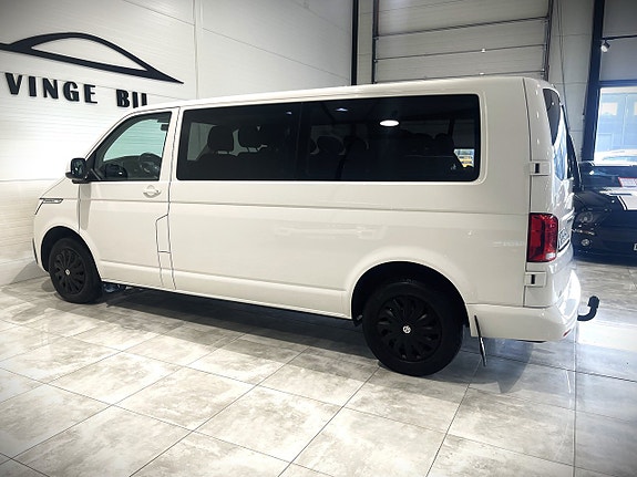 Volkswagen Caravelle 6 of 27