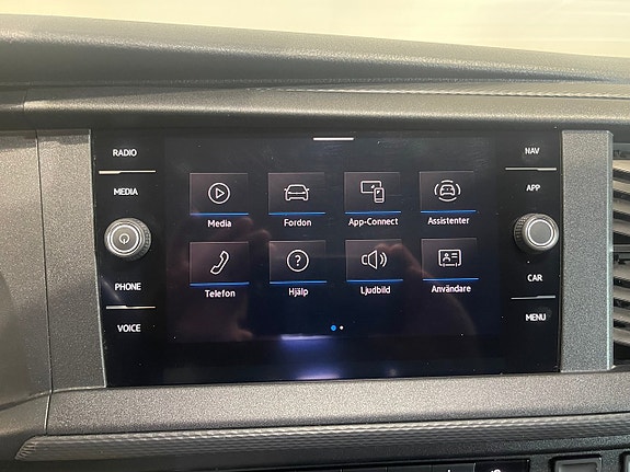 Volkswagen Caravelle 14 of 27
