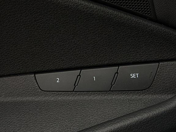 Audi Q8 14 of 30