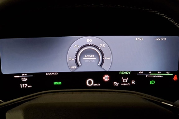 Audi Q4 e-tron 12 of 17