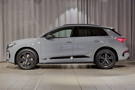 Audi Q4 e-tron 2 of 17
