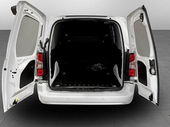 Peugeot Partner 4 of 13