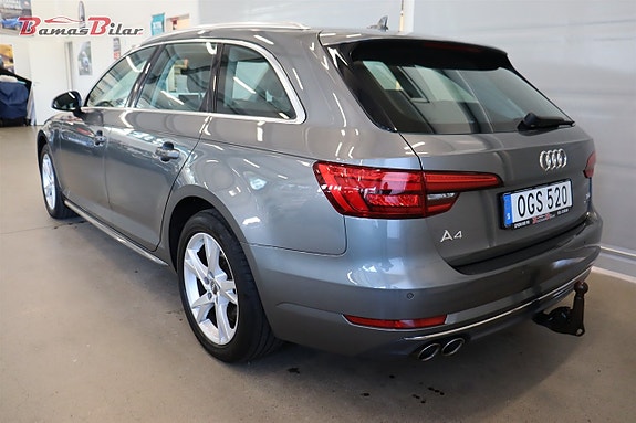 Audi A4 3 of 18