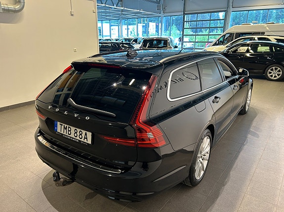Volvo V90 3 of 16