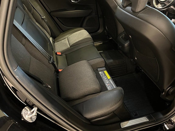 Volvo V90 15 of 16
