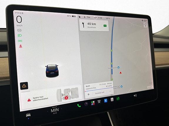 Tesla Model 3 20 of 27