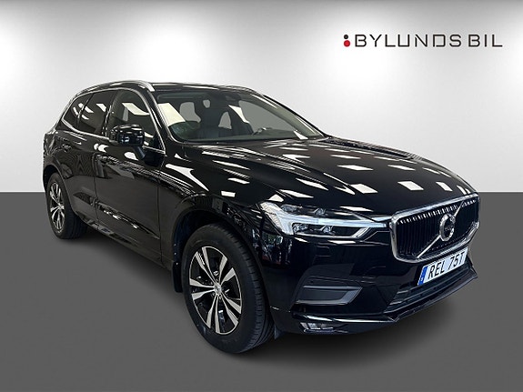 Volvo XC60 3 of 16