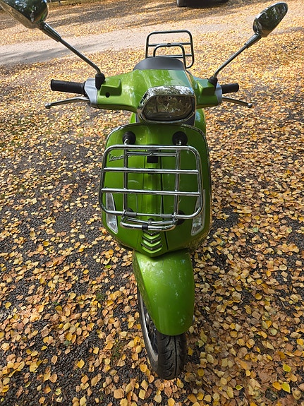 Vespa Sprinter 5 of 8