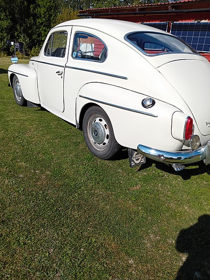 Volvo PV 4 of 6
