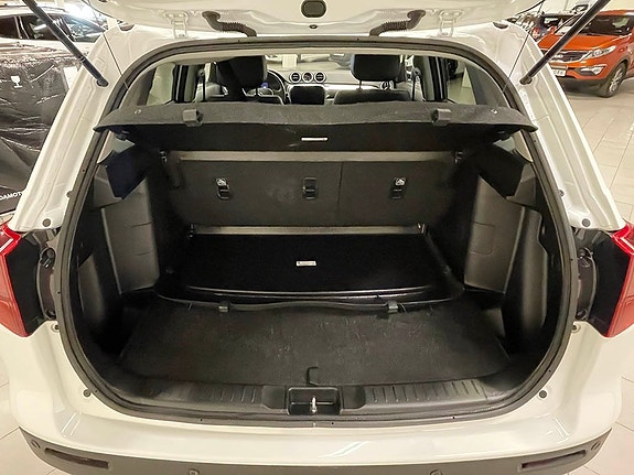 Suzuki Vitara 6 of 6