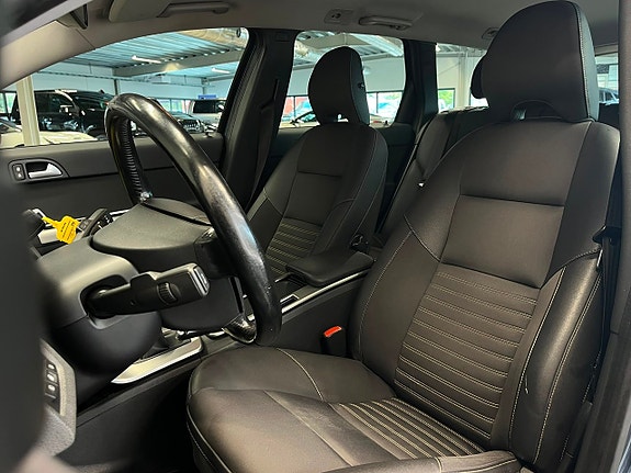 Volvo V50 13 of 24