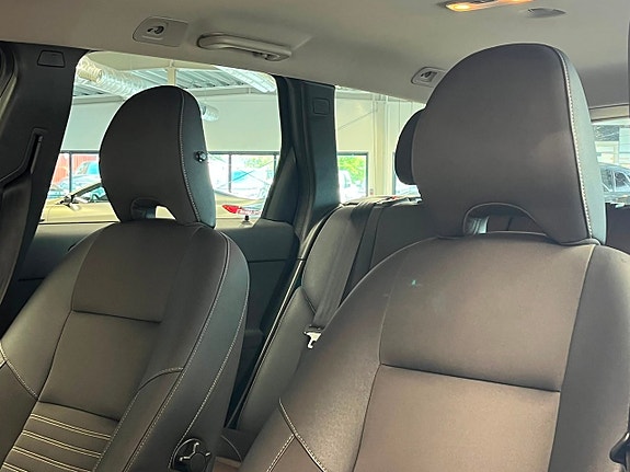 Volvo V50 14 of 24
