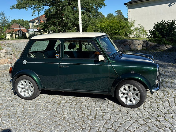 Rover Mini 3 of 4