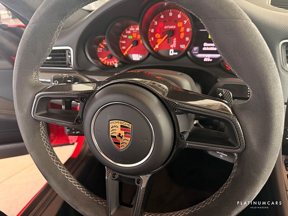 Porsche 911 8 of 18